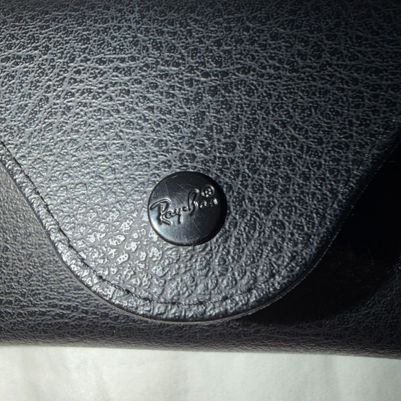 Ray-Ban Aviator Gradient Sunglasses - Picture 4 of 7